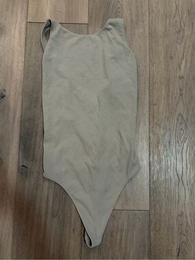 Wilfred Open Back Tank Bodysuit in Light Beige